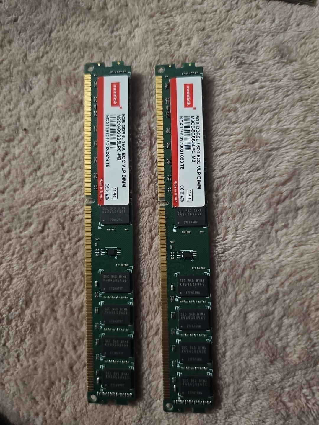 16GB (2x8GB) Innodisk DDR3L-1600 ECC VLP DIMM Server RAM M3C0-8GSS5LPC-M2