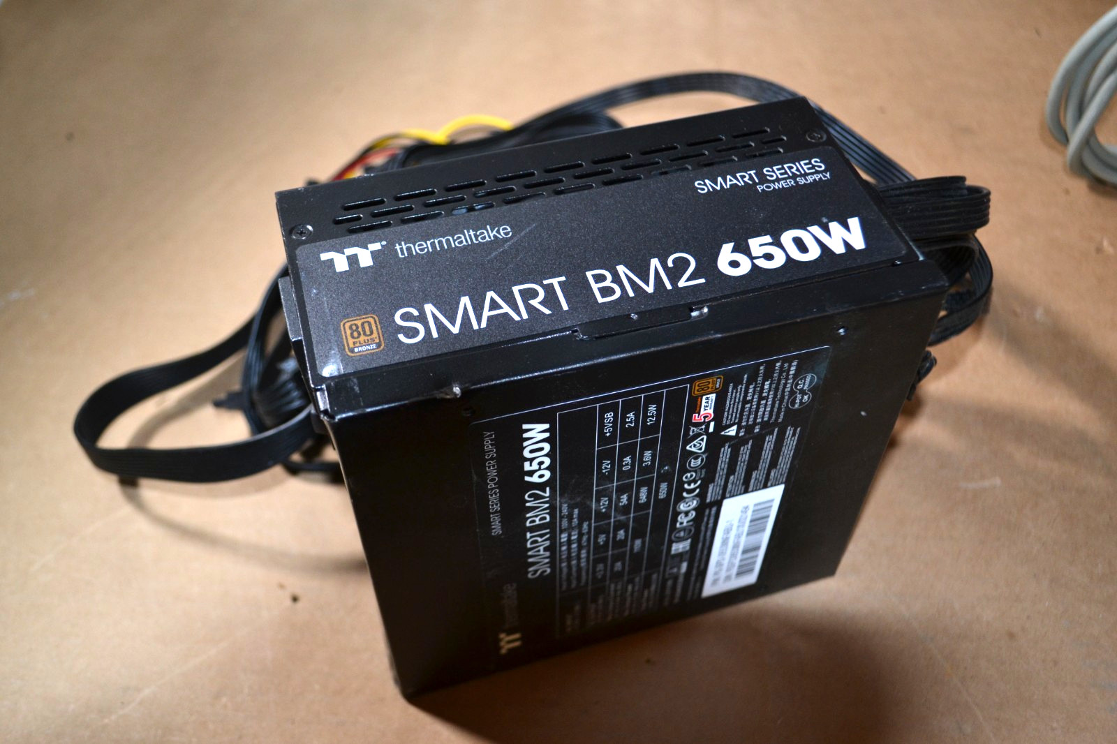 Thermaltake Smart BM2 650W 80plus bronze Power Supply Semi-Modular Q21