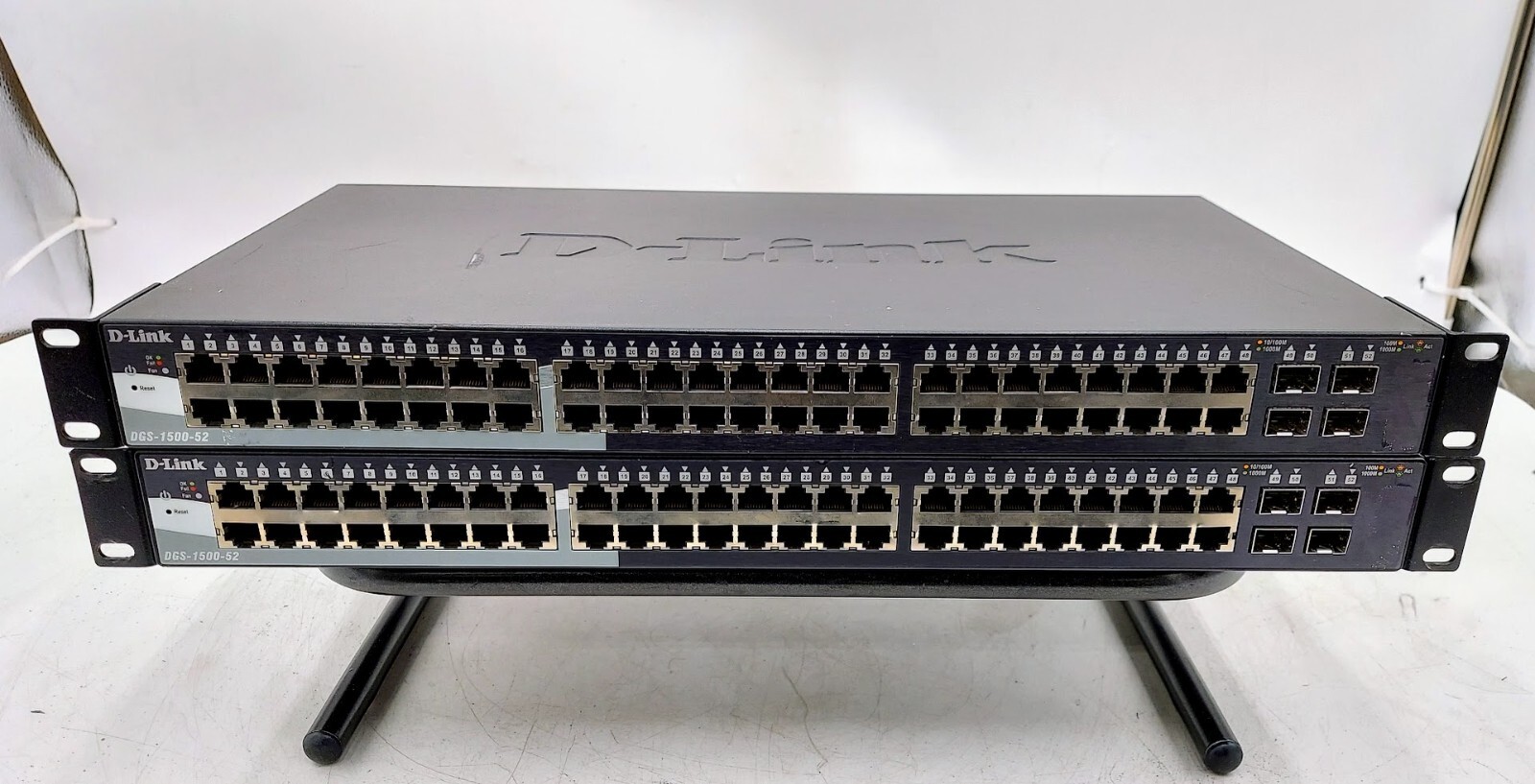 LOT OF 2 D-Link DGS-1500-52 48-port Gigabit SmartPro Switch