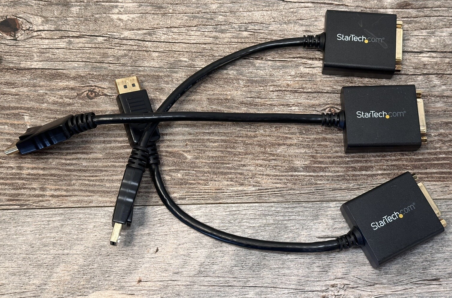 Star Tech DP2DVI2 DisplayPort to DVI Adapters Lot Of Three 5”