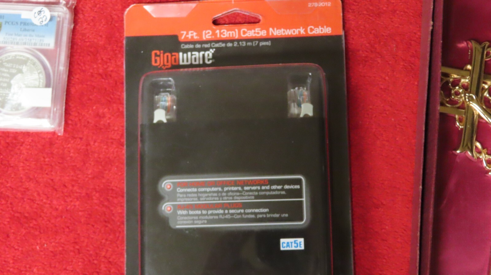 Gigaware 7 ftCat5e Network Cable w/ RJ-45 Modular Plugs - sealed NIB