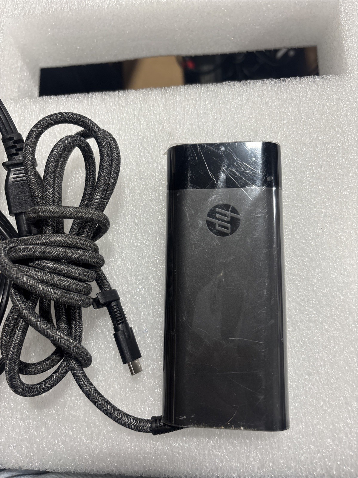 New Genuine HP 100W AC Adapter TPN-LA31 USB-C Charger for Spectre Fold 17 x360