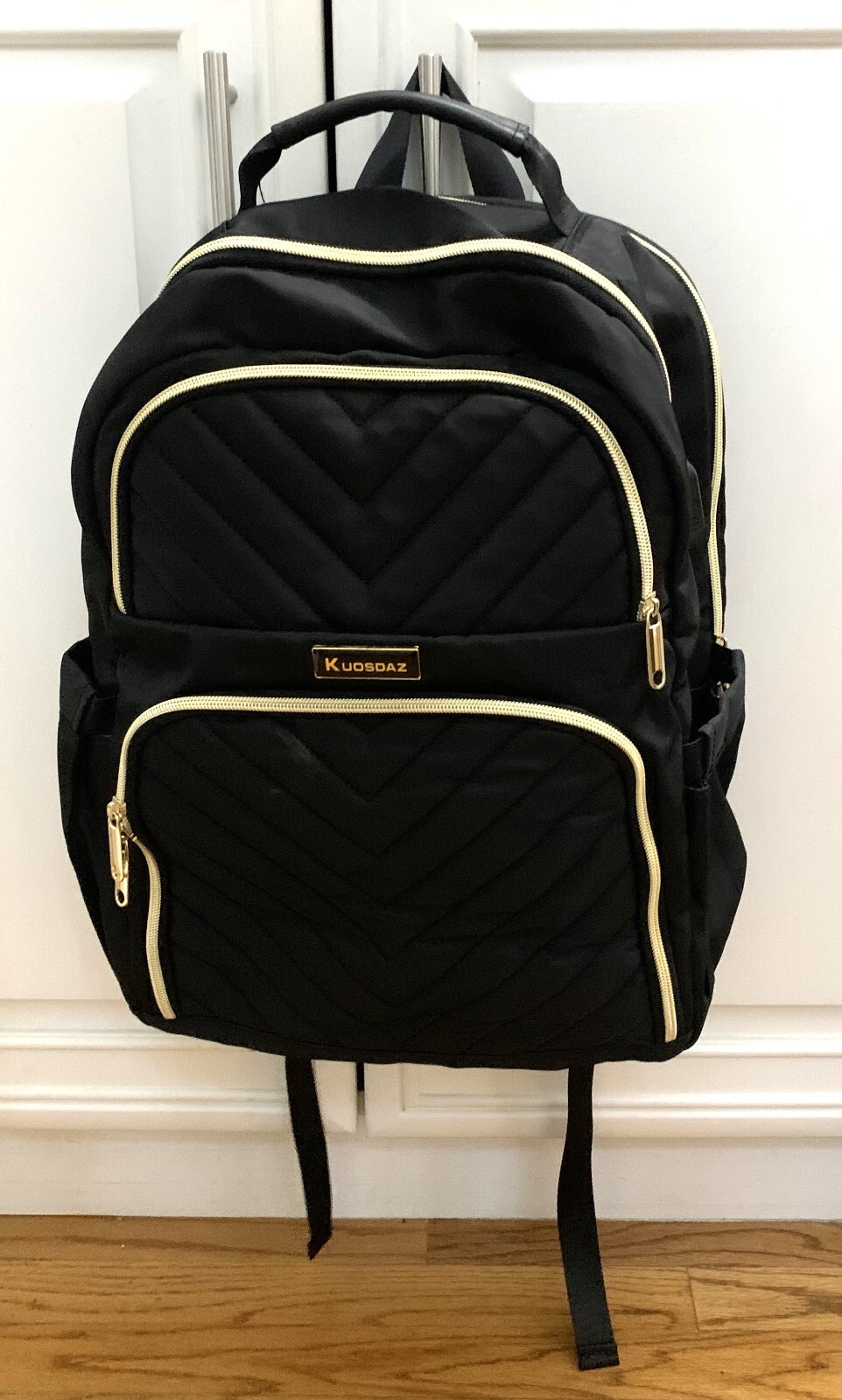 Kuosdaz Laptop Backpack for Women, 15.6"Travel with USB Charging Port, Black