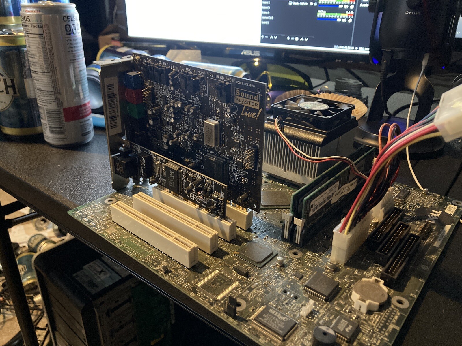 DELL AA A53824-302 MOTHERBOARD + INTEL PENTIUM 3 + SOUND BLASTER AND 100MB NETWO