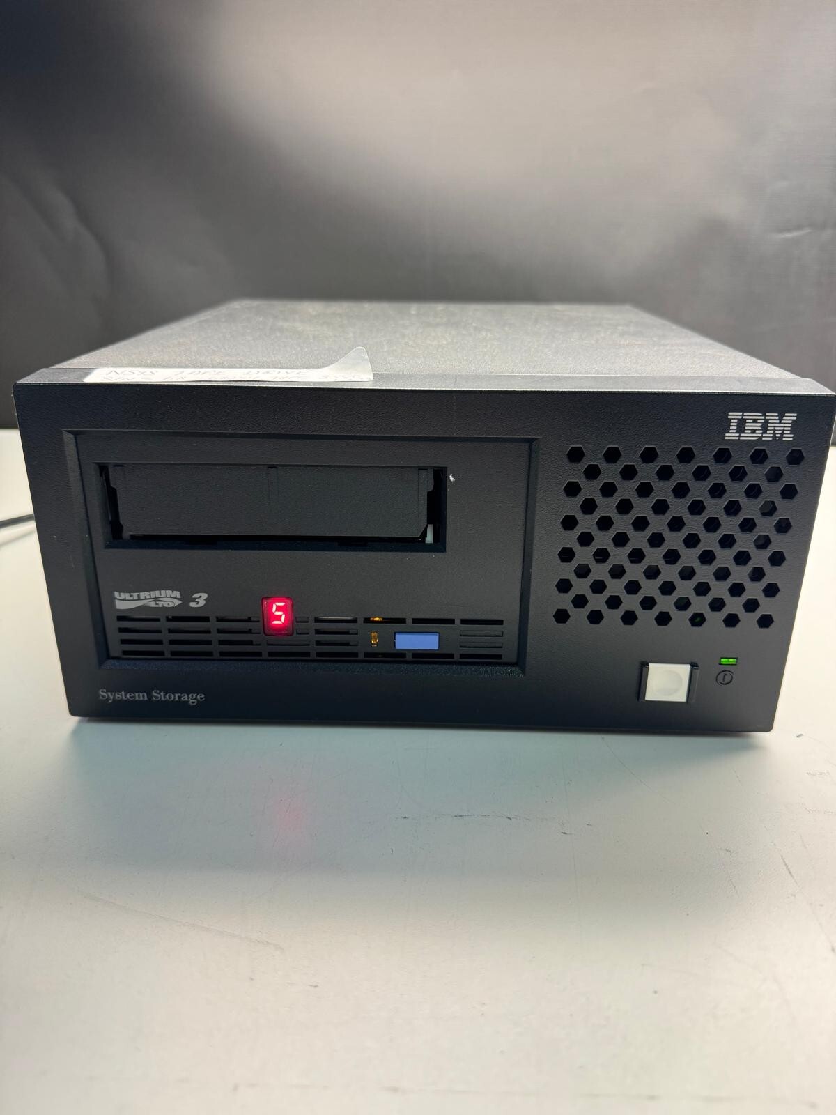IBM 3580 L33/L3H Ultrium LTO 3 System Storage Data Cartridge External Tape Drive