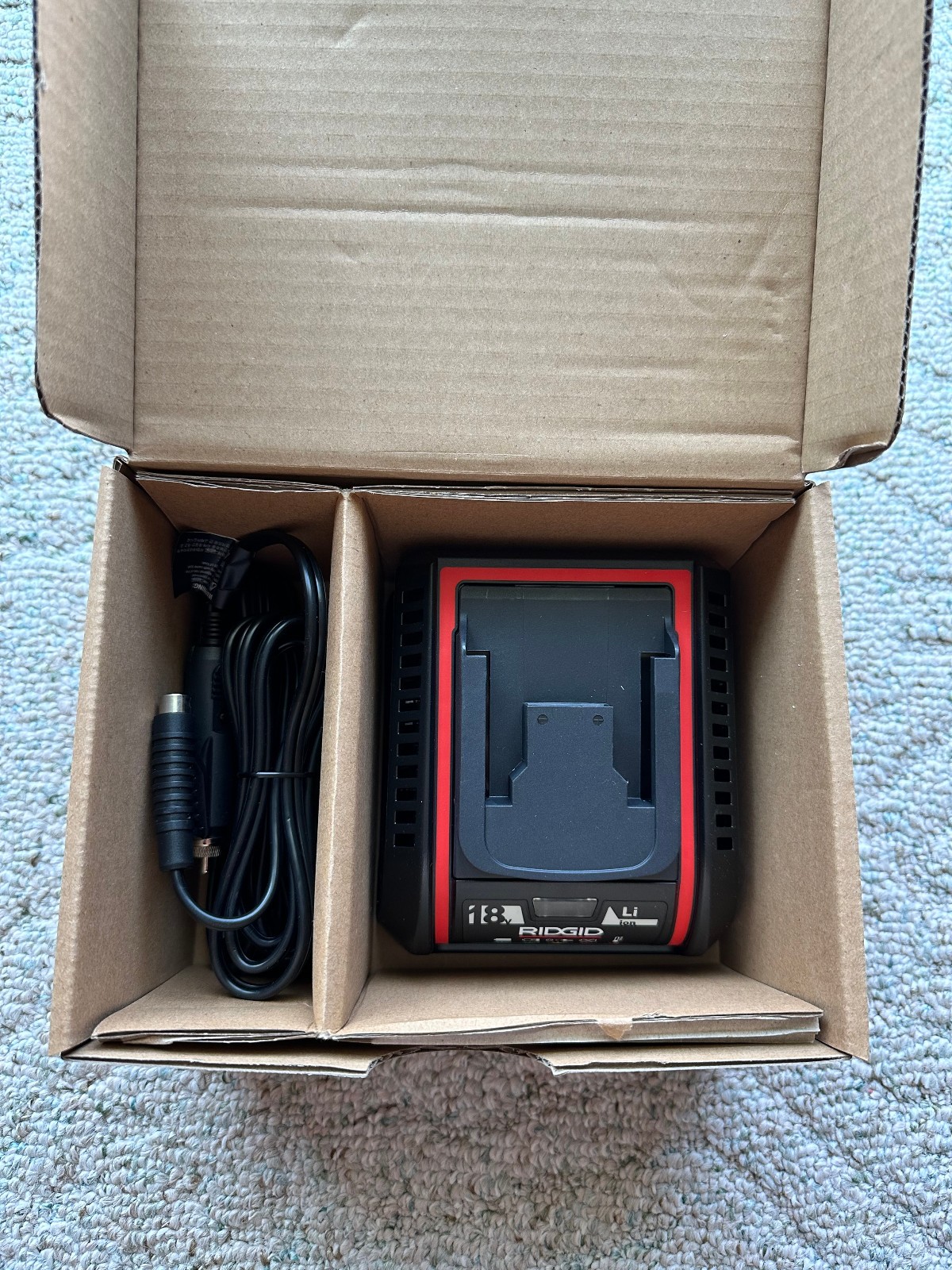 Ridgid RBC 30 64383 18V Advanced Lithium Battery Charger