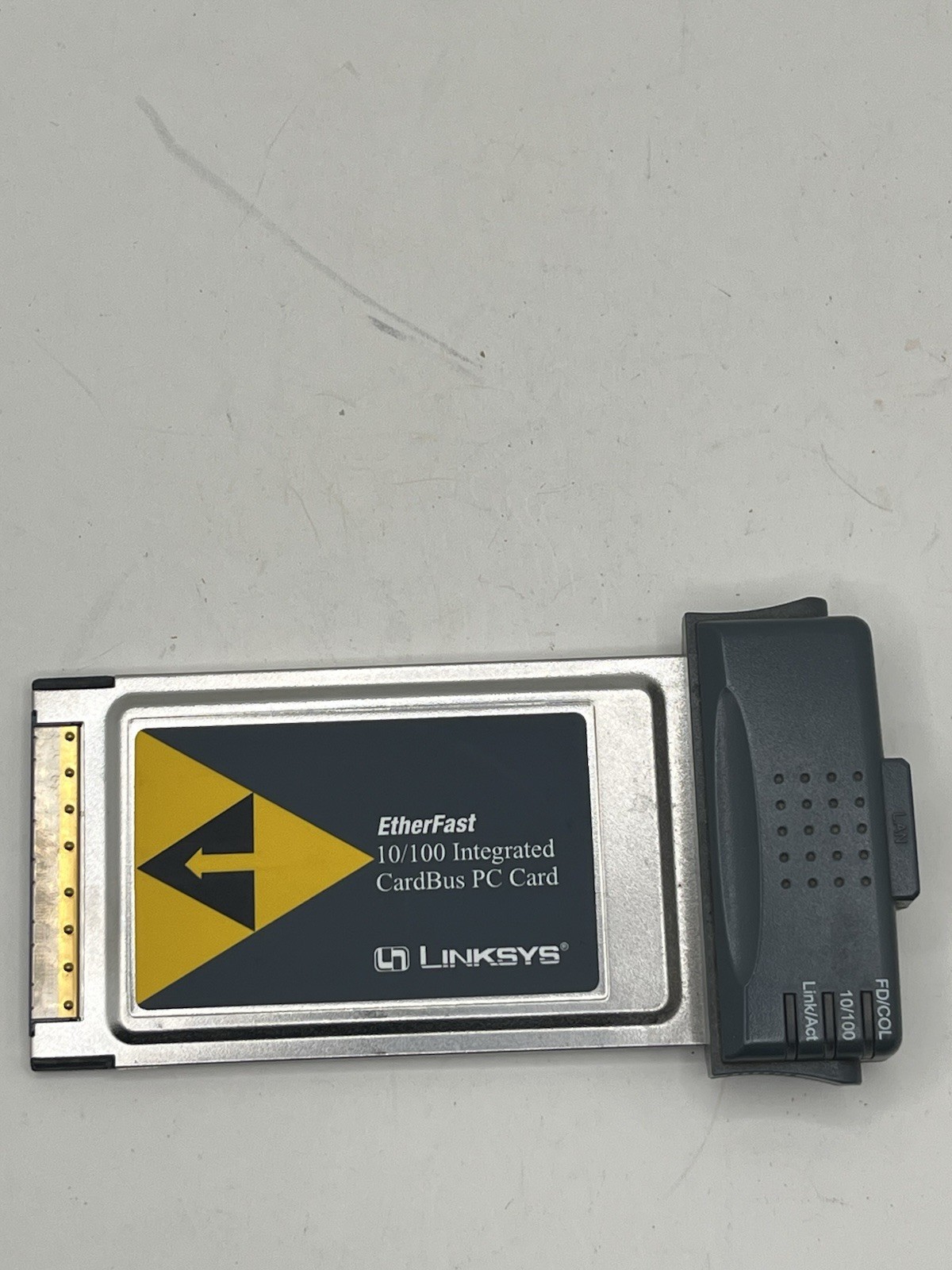 Linksys PCM200 EtherFast 10/100 Integrated CardBus PC Card 32-bit Ethernet