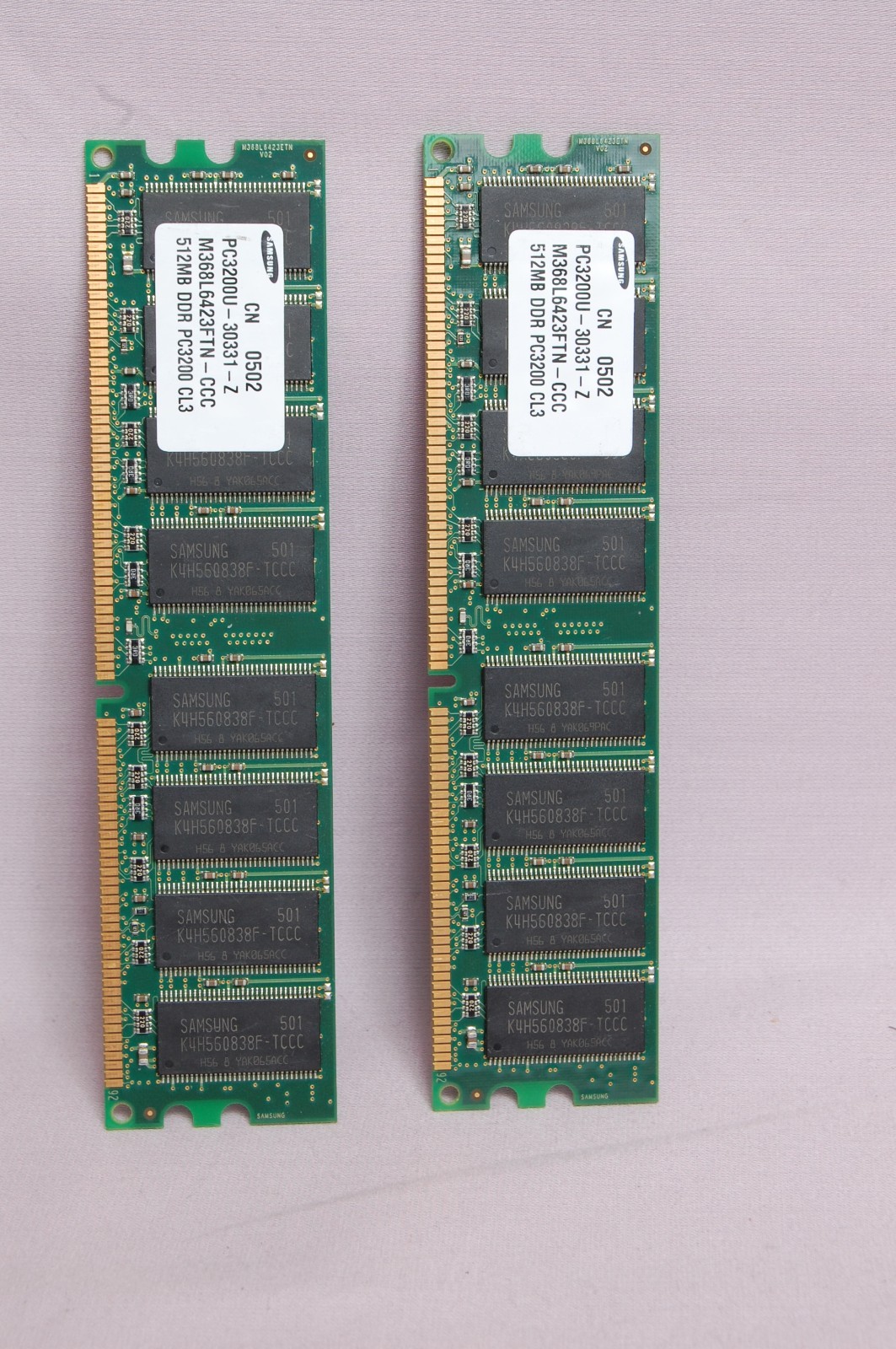 Samsung 512 MB DIMM DDR Memory (M368L6423FTN)