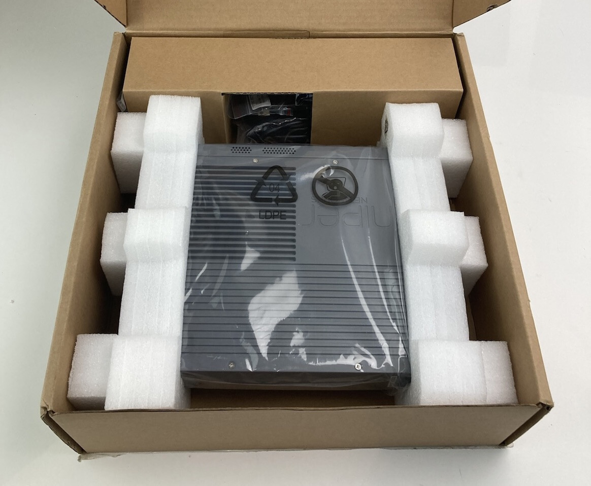 New Juniper Networks EX2200-C-12T-2G Compact 12-Port PoE+ Compact Managed Switch