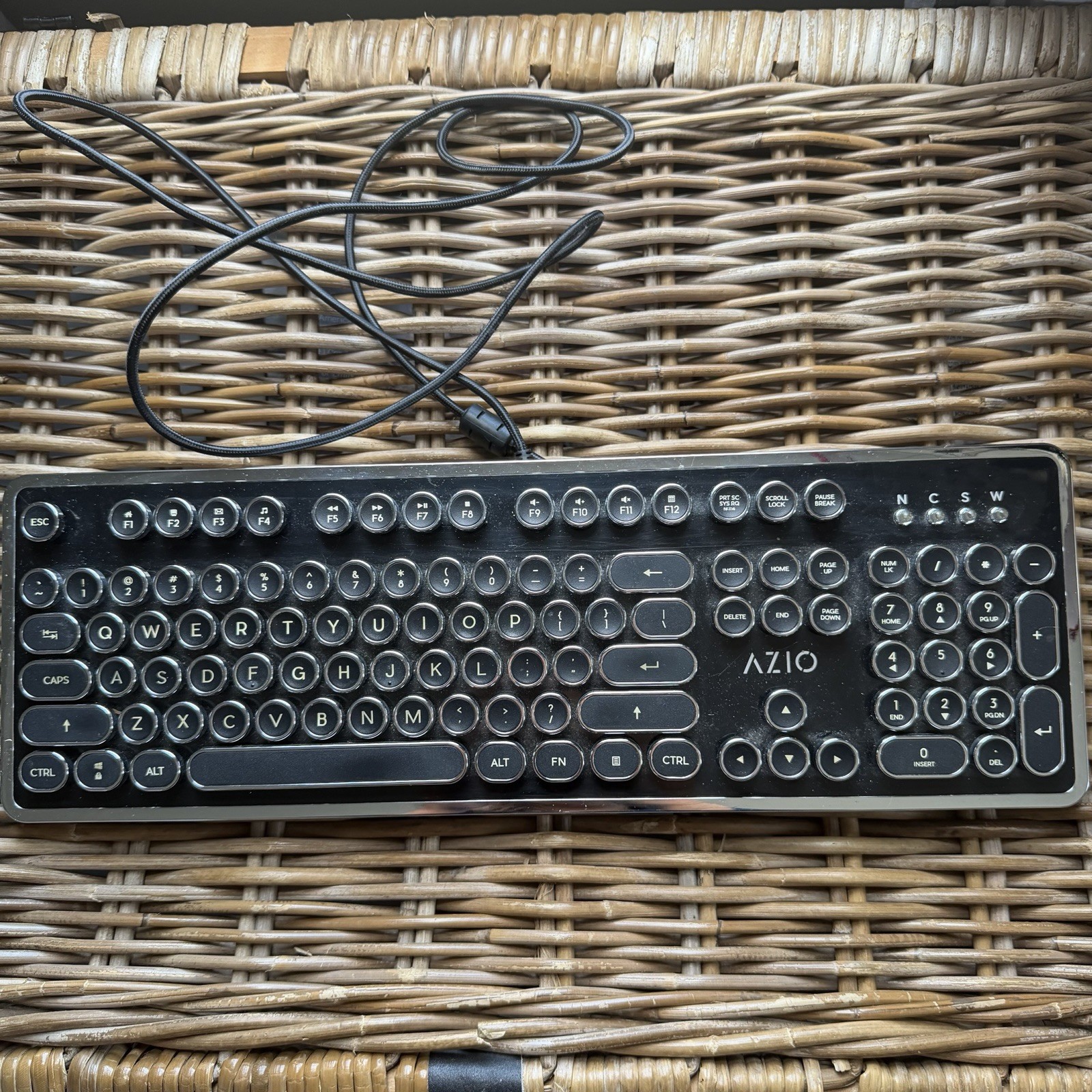 Azio MK Retro Keyboard Black