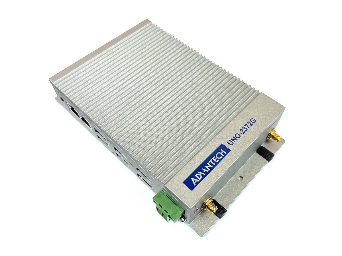 Advantech UNO-2372G Modular Embedded PC Intel Atom E3845 1.9GHz 4 RAM 64GB SSD
