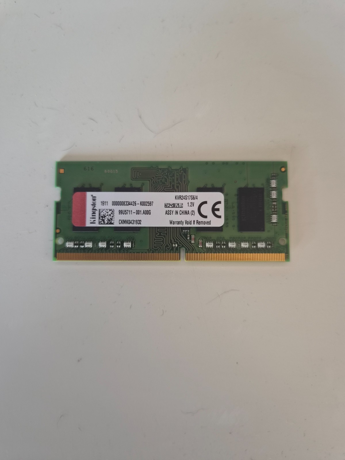 Kingston ValueRAM 4GB DDR4 2400MHz Laptop RAM SODIMM KVR24S17S6/4 PC4-19200 1.2V
