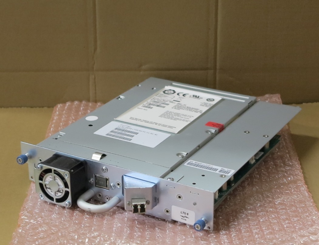 Fujitsu ETERNUS Ultrium LTO5 FC Tape Drive 10601448514 LT20 S2 LT40 S2 LT60 S2