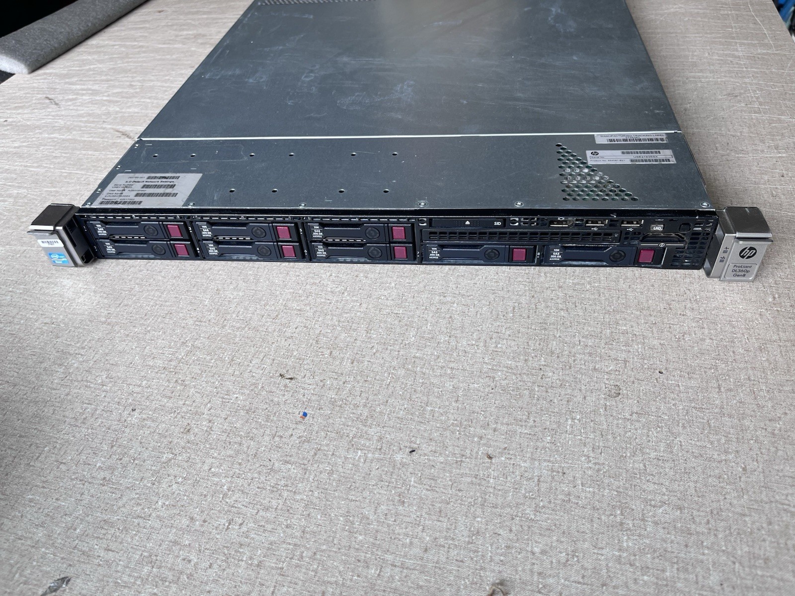 HP Proliant DL360p Gen8 Quad-Core E5-2603 1.80GHz 8GB Ram 8x 300GB HDD 1U Server