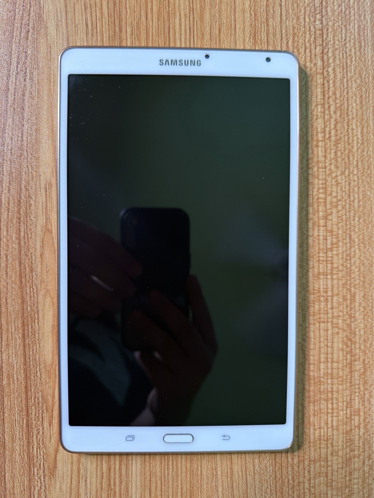 Samsung Galaxy Tab 8in 32GB Wi-Fi Android Tablet - White (Used)