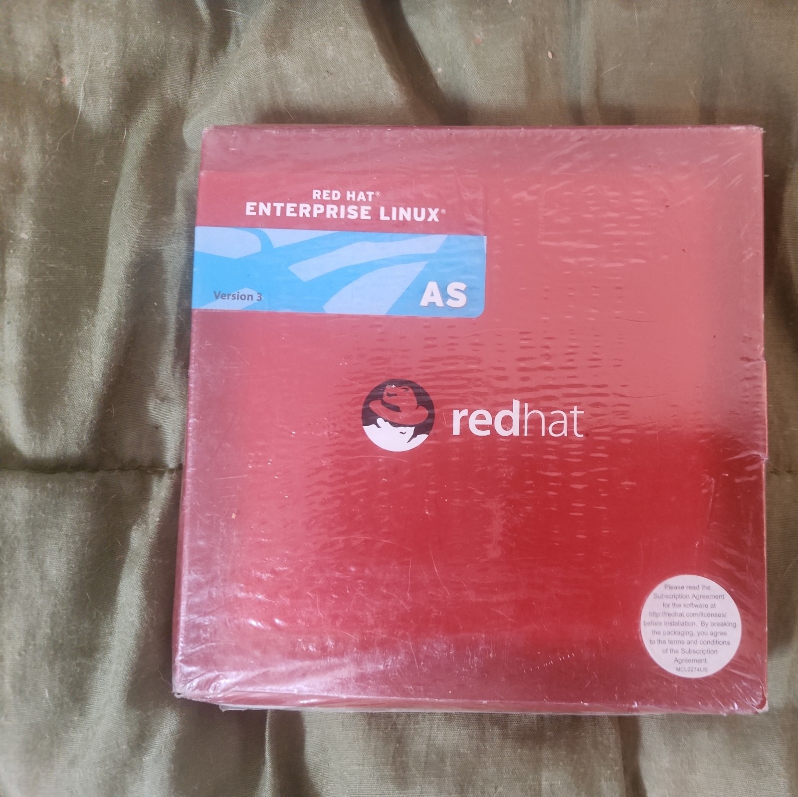 Red Hat Enterprise Linux ES Version 3 Brand New Sealed