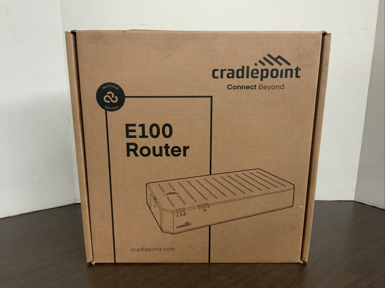 Cradlepoint E100 Cellular LTE Router BH03-0100C4D-NN