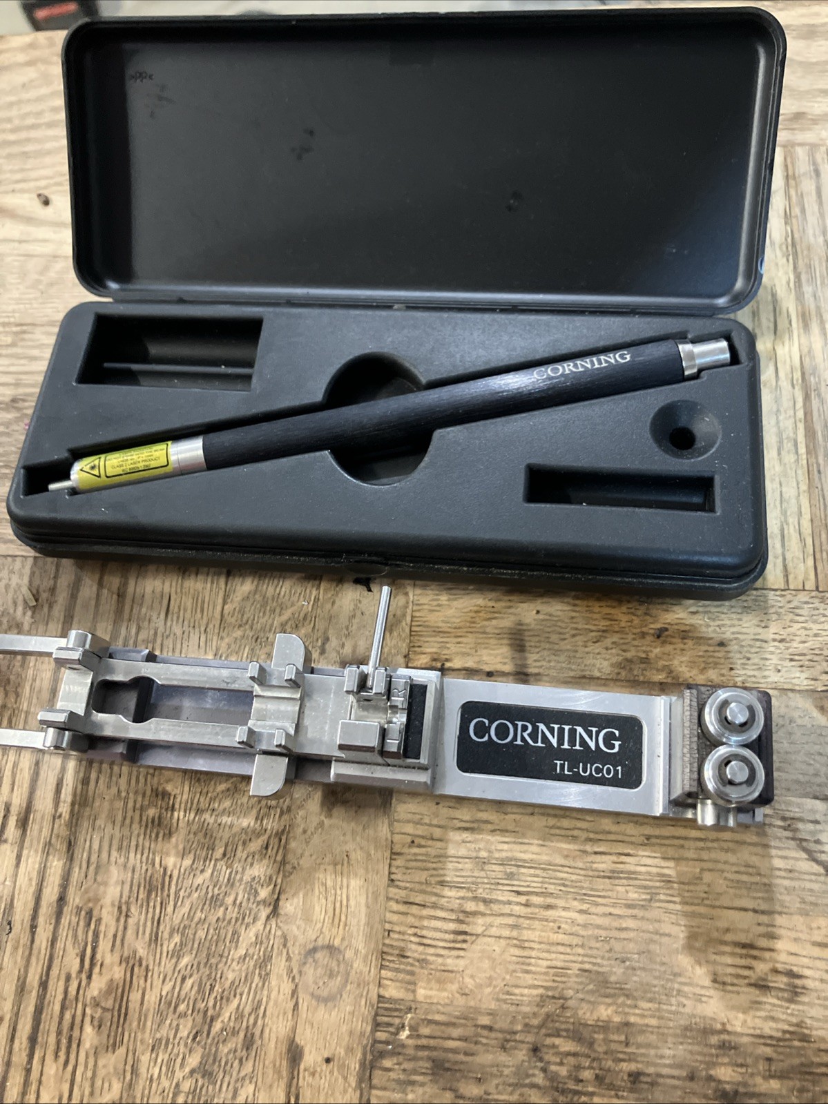 Corning TL-UC01 UniCam Fiber Optic Connector Installation Tool for SM & MM Fiber