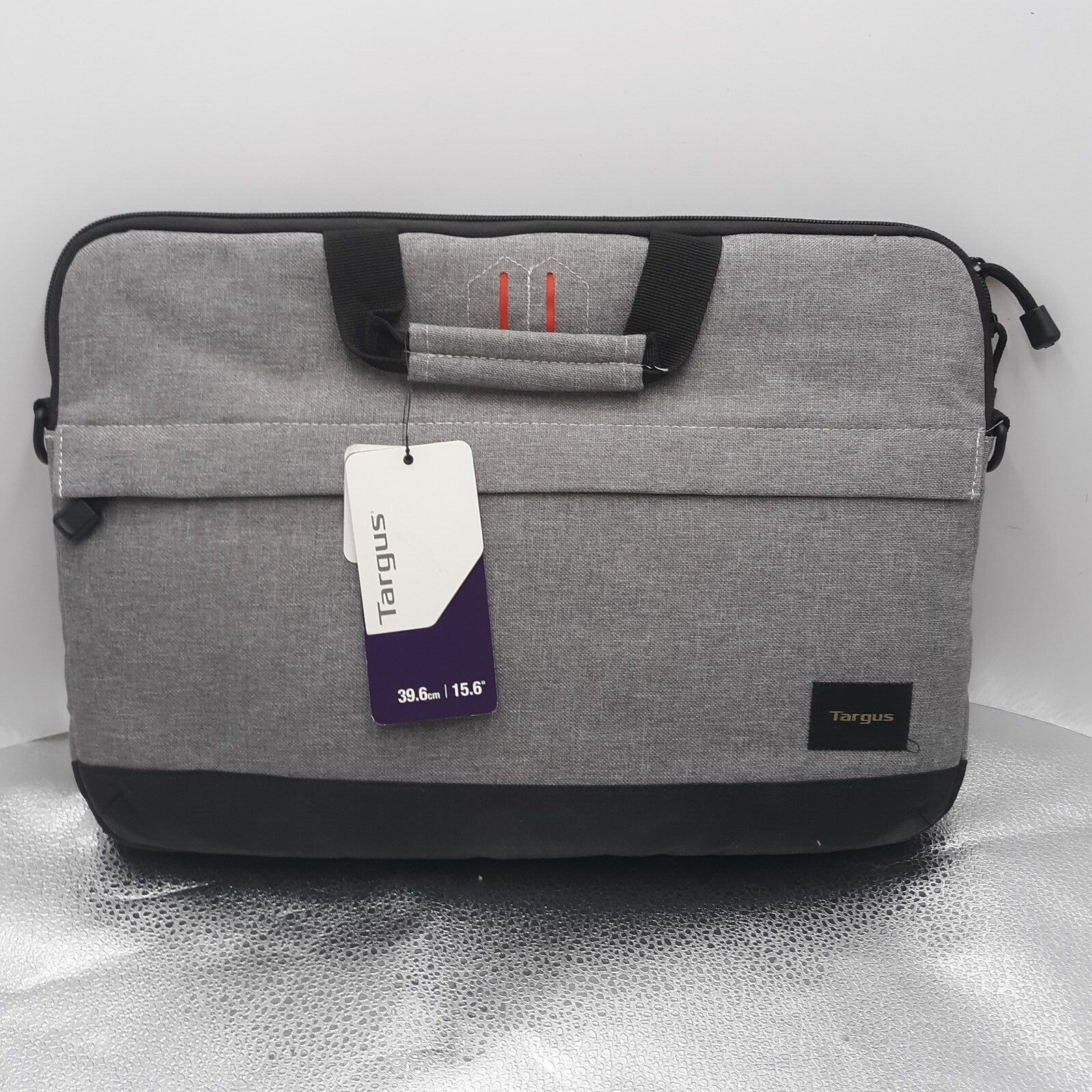 NEW Targus TSS63204US Strata Carrying Case Sleeve for 15.6" Notebook Pewter X171