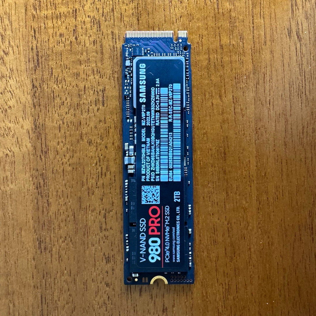 Samsung 980 PRO 2TB NVMe M.2 PCIe Internal SSD 7000MB/s MZ-V8P2T0