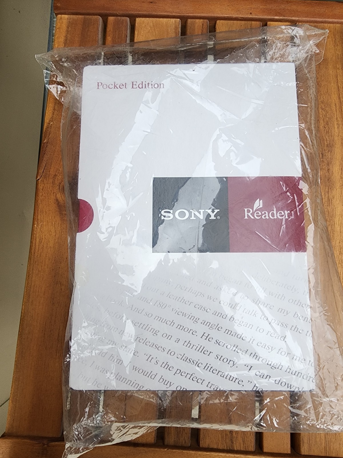 New sealed SONY Reader Pocket Edition Silver | PRS-300/SC