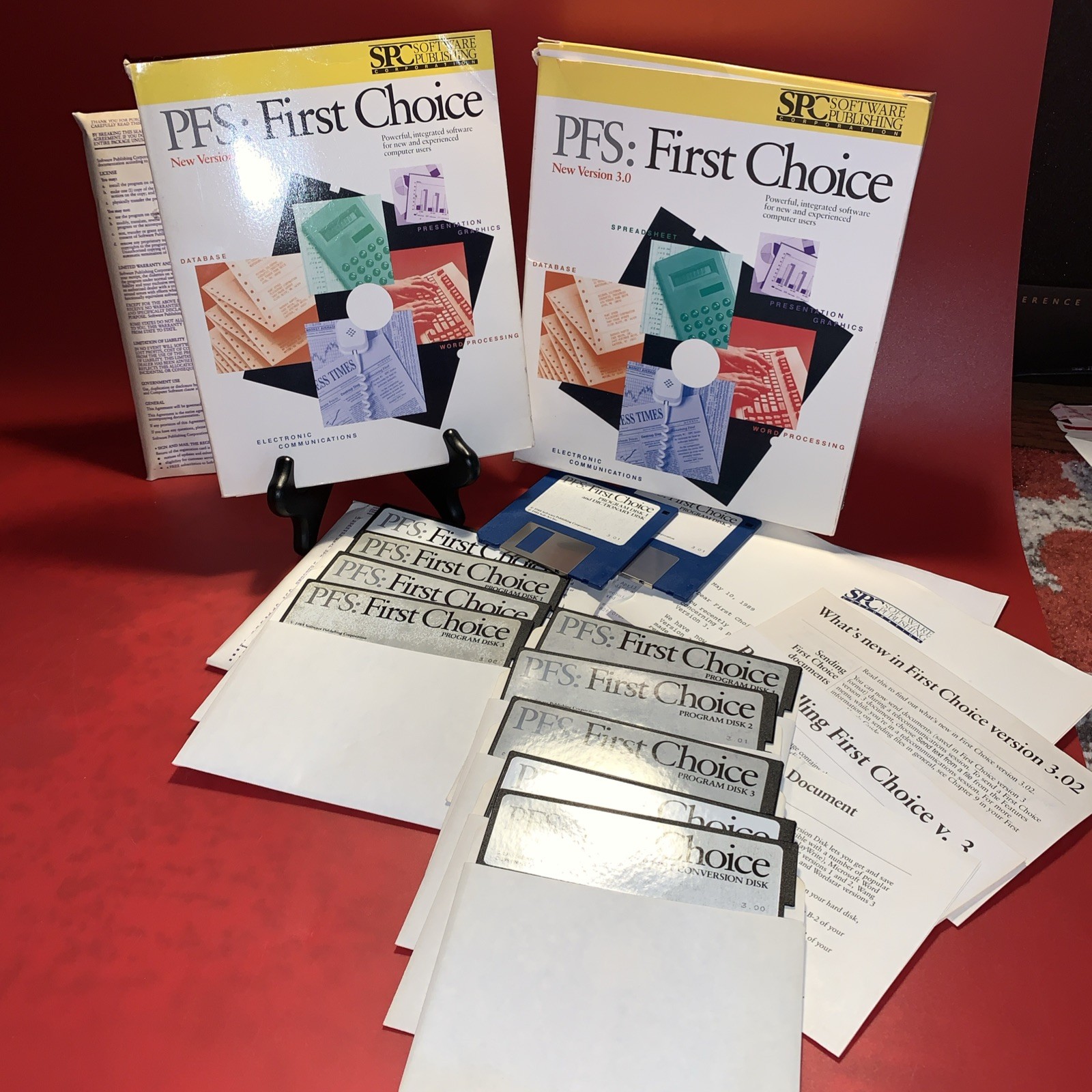 PFS First Choice 3.0 & 5.25 Floppy Disks Book and Paperwork SPC Publishing