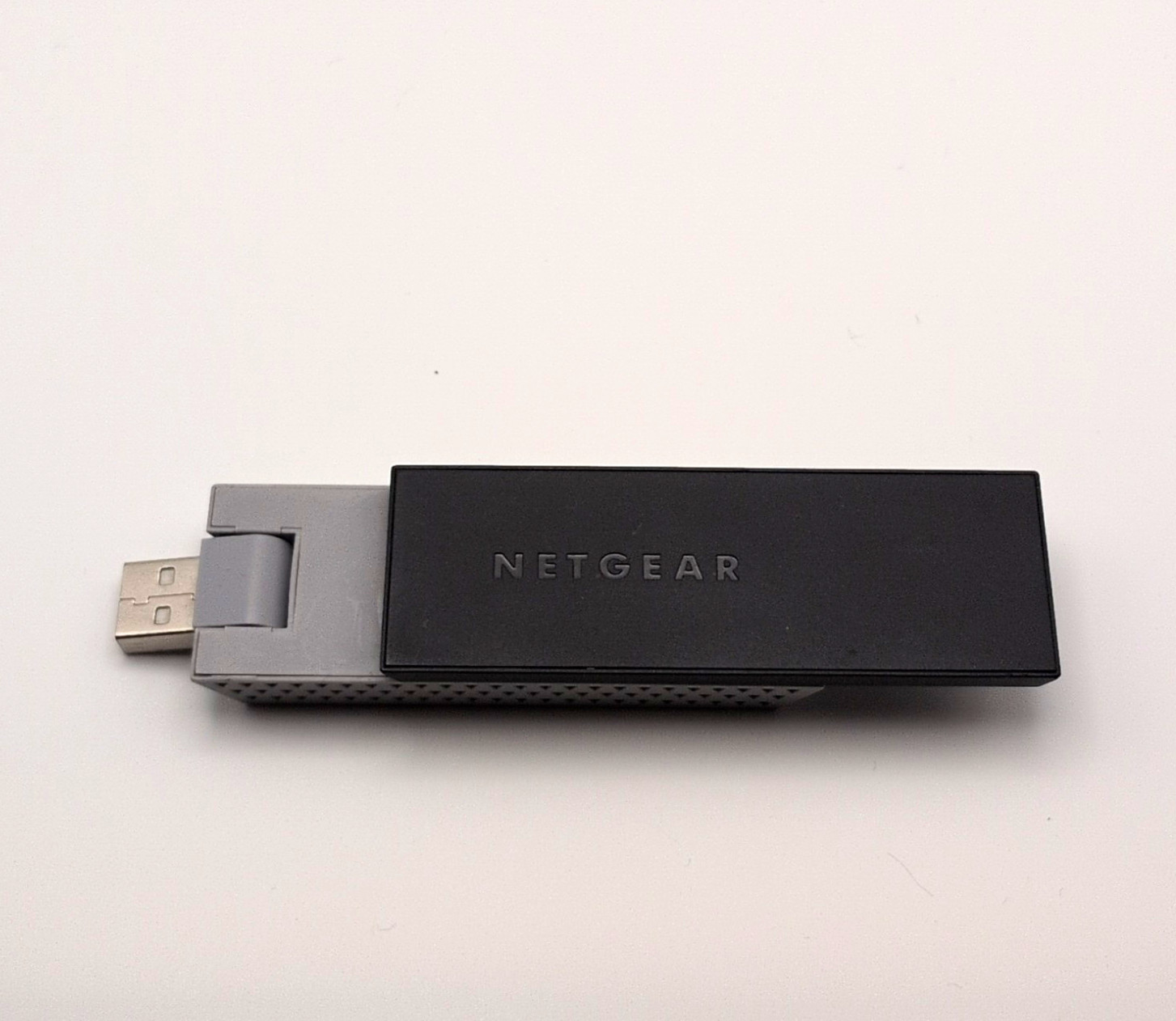 NETGEAR A6200 WiFi USB Wireless Network Adapter w/ USB Port - Black/Gray
