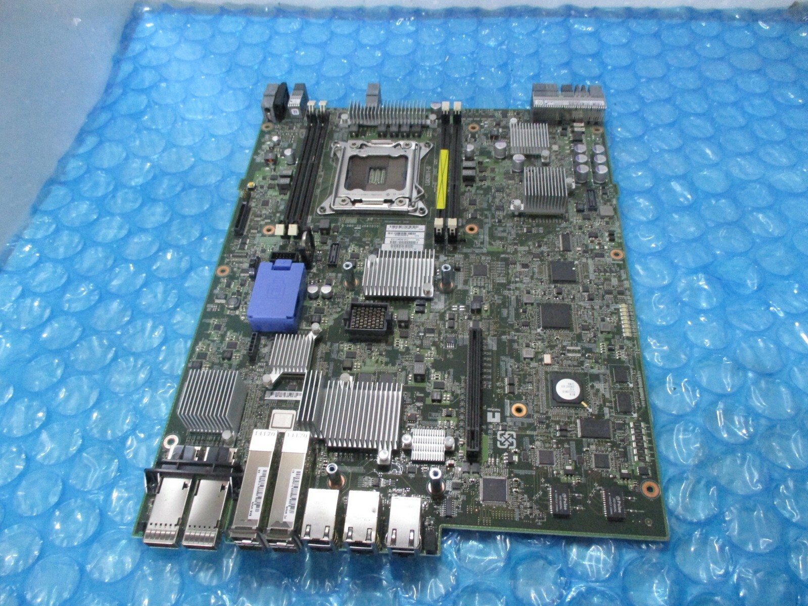 Netapp  110-00261 110-00261+c2 Board For FAS8020