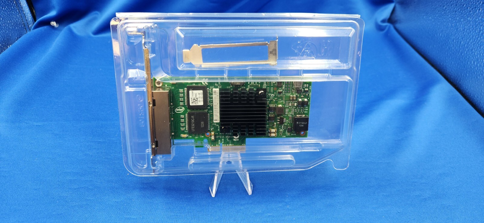 Intel I350T4 1GbE Quad Port RJ-45 Ethernet Adapter Dell 540-BBDV I350-T4