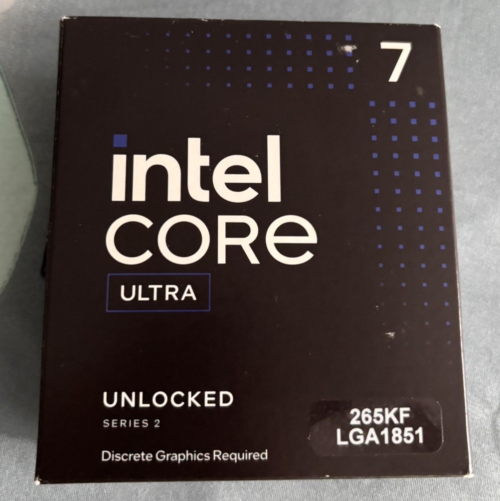 Intel Core Ultra 7 265KF 20-Core LGA 1851 Desktop Processor CPU