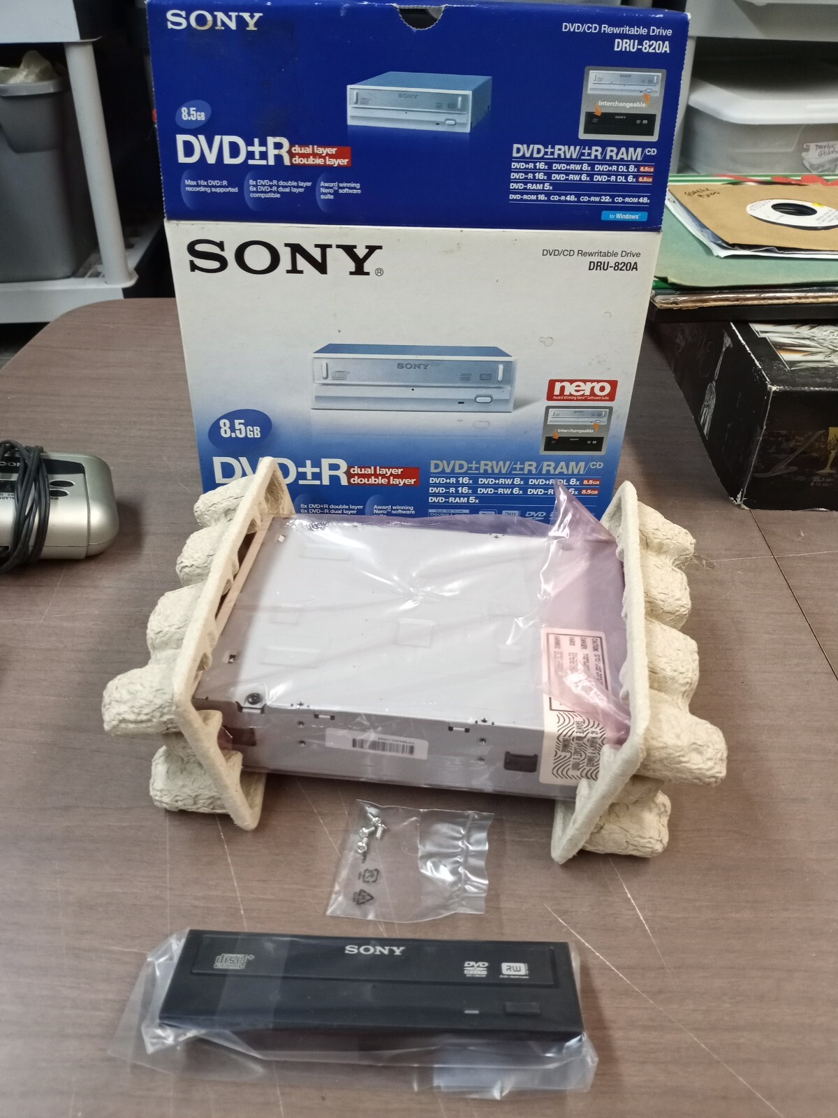 Phillips model cdd4801 DVD writer in Sony box (Electc)