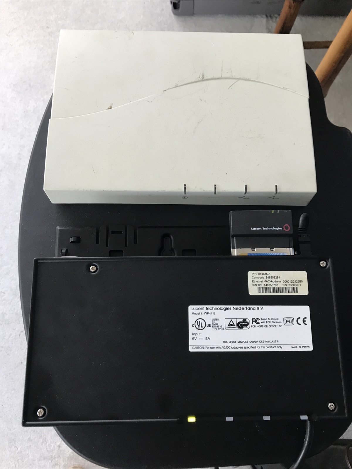 Lucent Technologies WP-II E Wireless Access Point AP-1000( Vintage Hotspot 1998)
