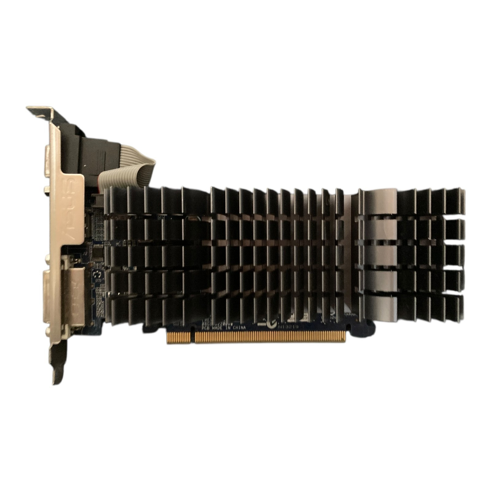 ASUS GeForce 210 EN210 Silent 1GB DDR3 PCIe x16 Graphics Card – Low Profile GPU