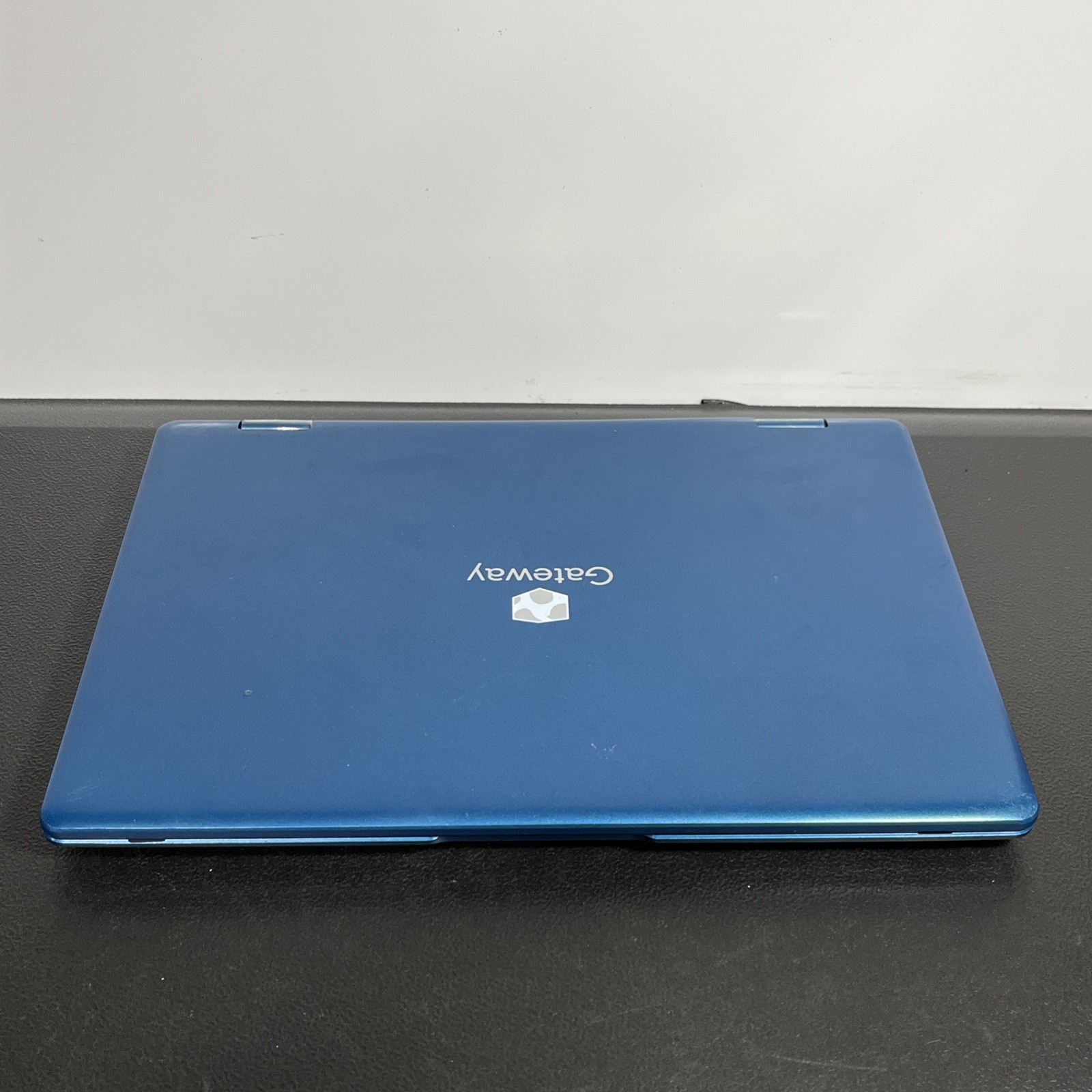 Gateway GWTC116-2BL 11" UNKNOWN SPECS UNTESTED SOLD AS IS