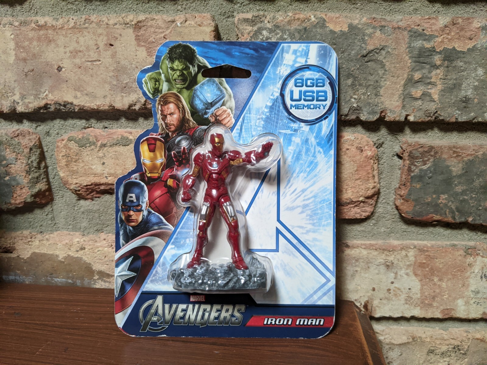 2012 Dane-Elec Marvel Avengers 8GB USB MEMORY FLASH DRIVE IRON MAN MR-Z08GIMA-C