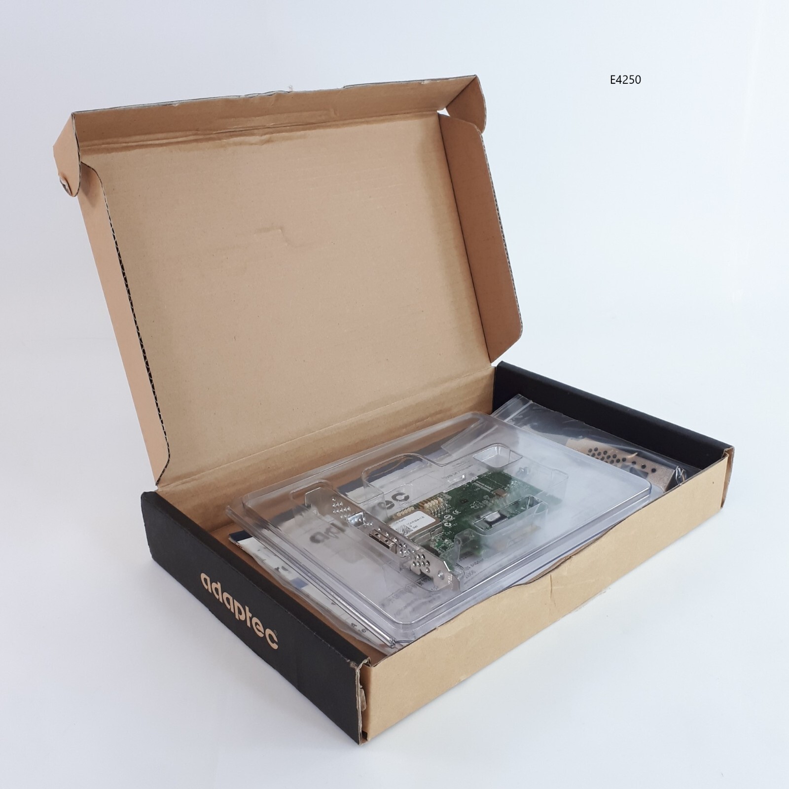 Adaptec ASC-1045 RoHS 2259500-R SATA/SAS 4Port Serial Host Bus Adapter New E4250