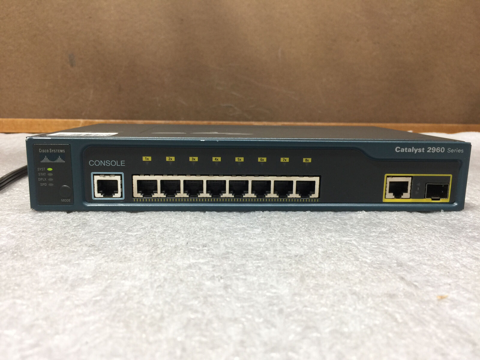 Cisco Catalyst 2960 Series WS-C2960-8TC-L V03 8-Port Managed Switch TESTED/RESET