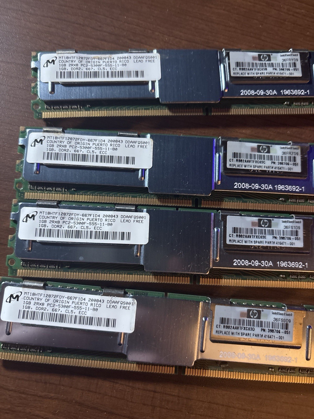 Micron 4GB (4x1GB) DDR2 DIMM PC2-5300F ECC Server RAM MT18HTF12872FDY-667F1D4