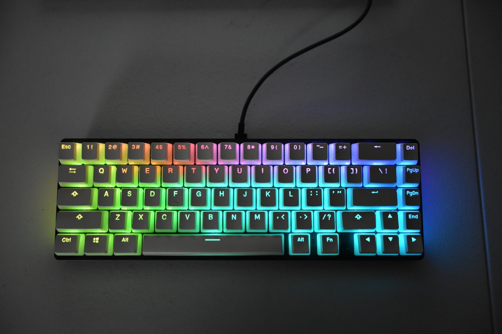 Glorious GMMK 2 Compact 65% Mechanical Gaming Keyboard RGB Pre-Built White