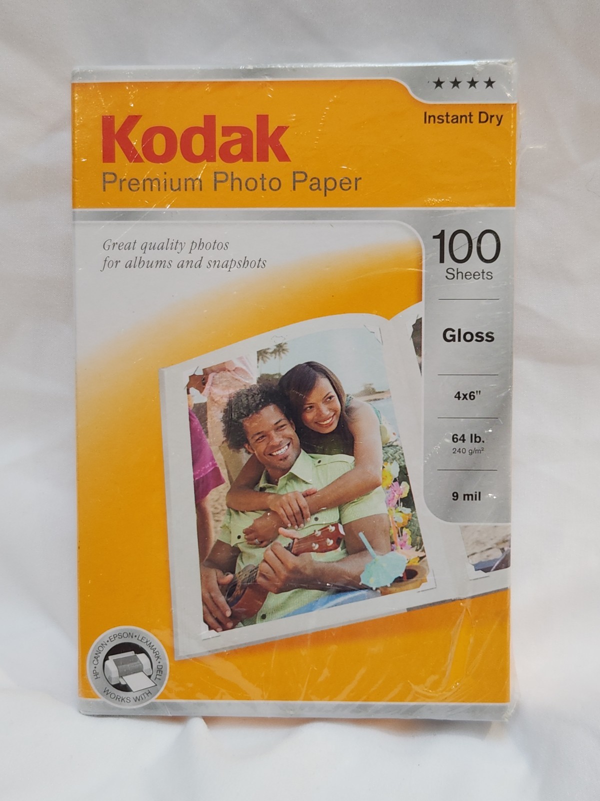 Kodak Premium Photo Paper 100 Sheets Gloss 4 x 6 Inkjet 64 lb 9 mil