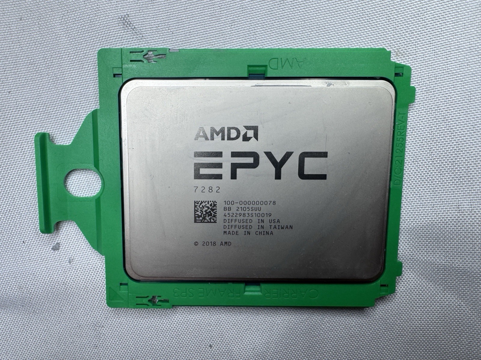 AMD EPYC 7282 16Core 2.8GHz Processor Socket SP3 100-000000078