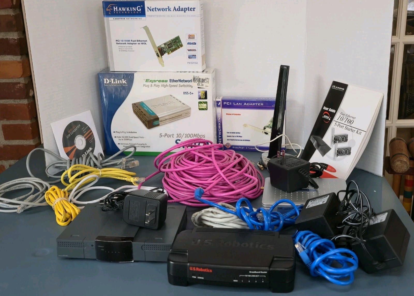 VTG Lot of Network Card, Routers ,Cables  SMC US  Robotics D-Link Hawking (2000)