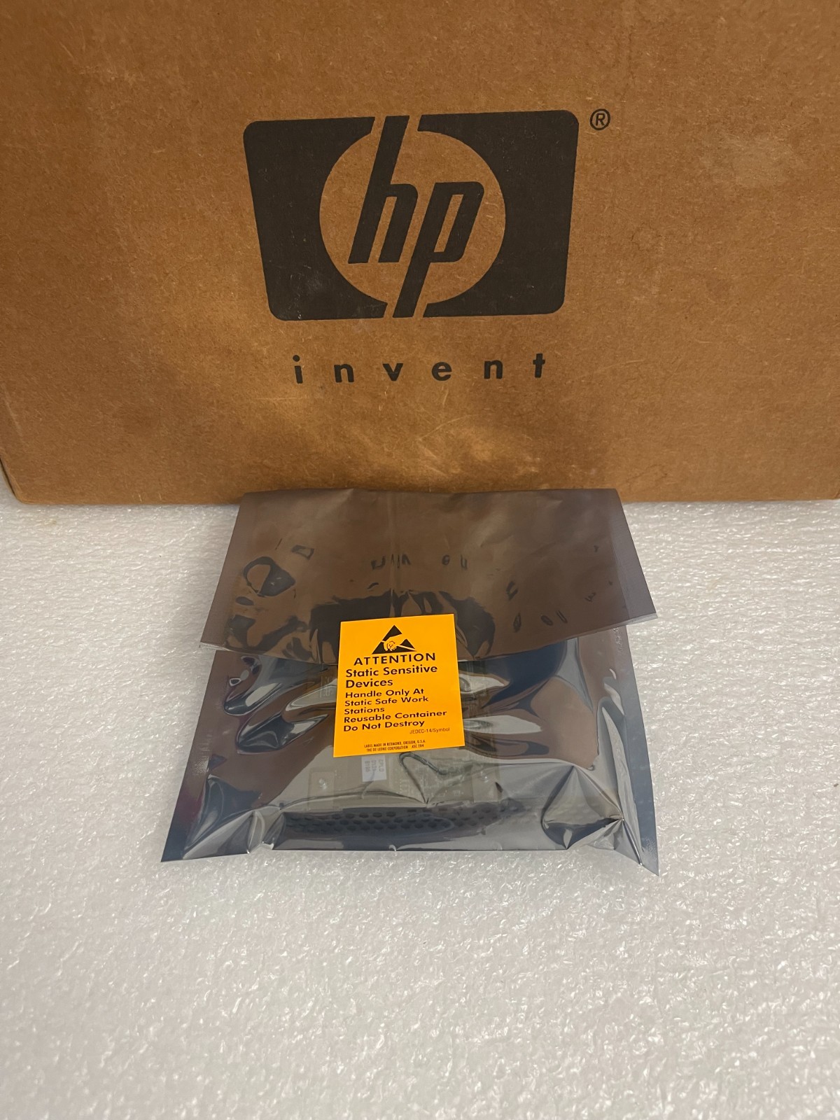 HP 811546-B21 HP ETHERNET 1GB 4-PORT 366T ADAPTER  811544-001 816551-001