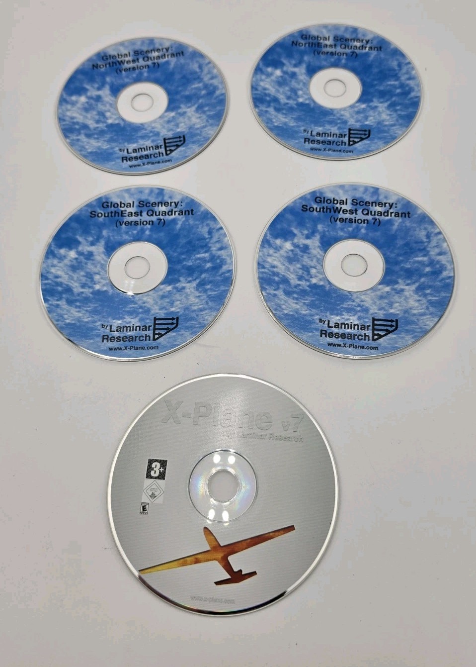 X-Plane v7 by Laminar Research + 4 Earth Global Scenery Discs v7