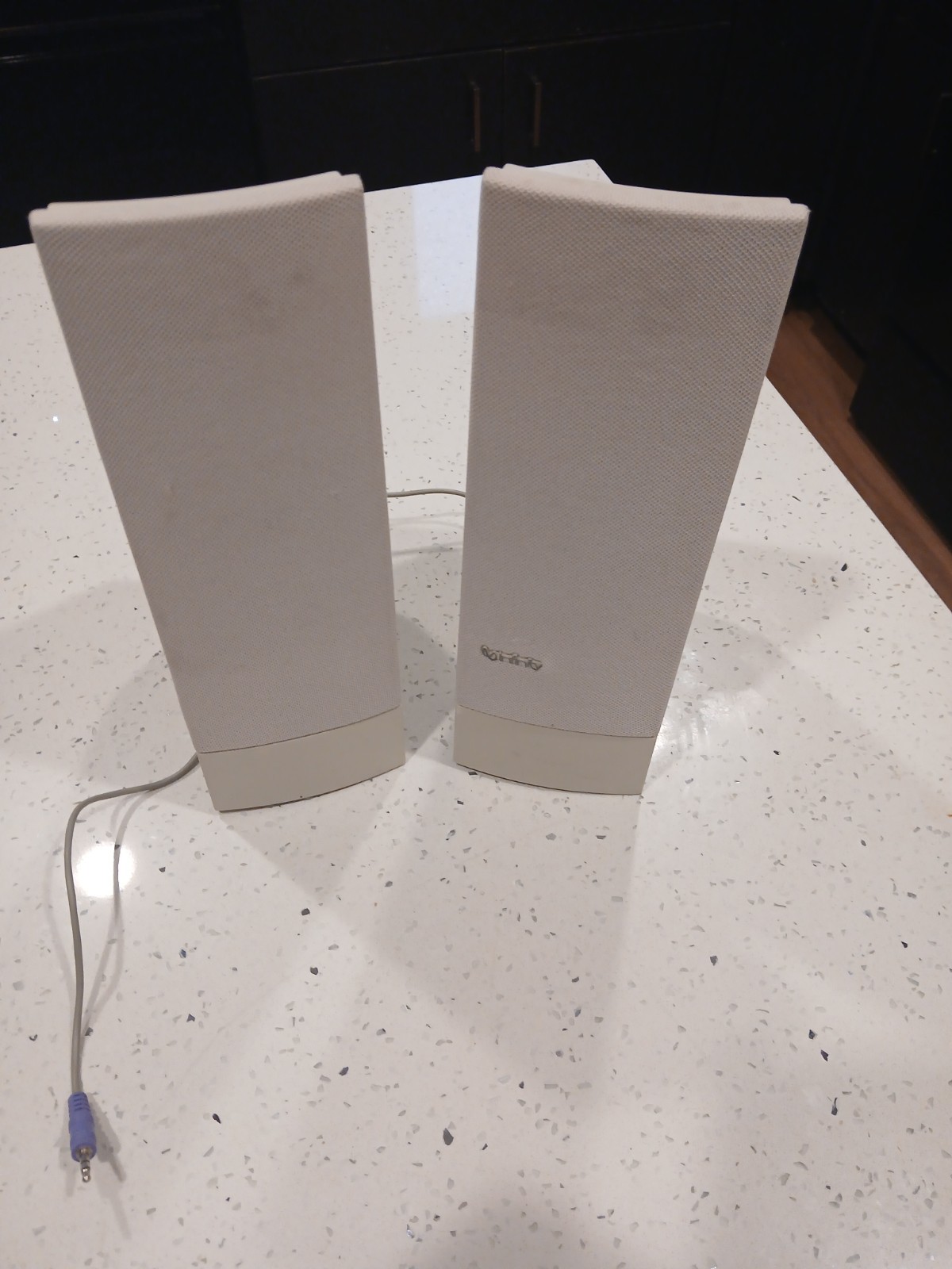 IBM Infinity 3W Black Desktop Computer Speakers Model Af 62064 Cream White 