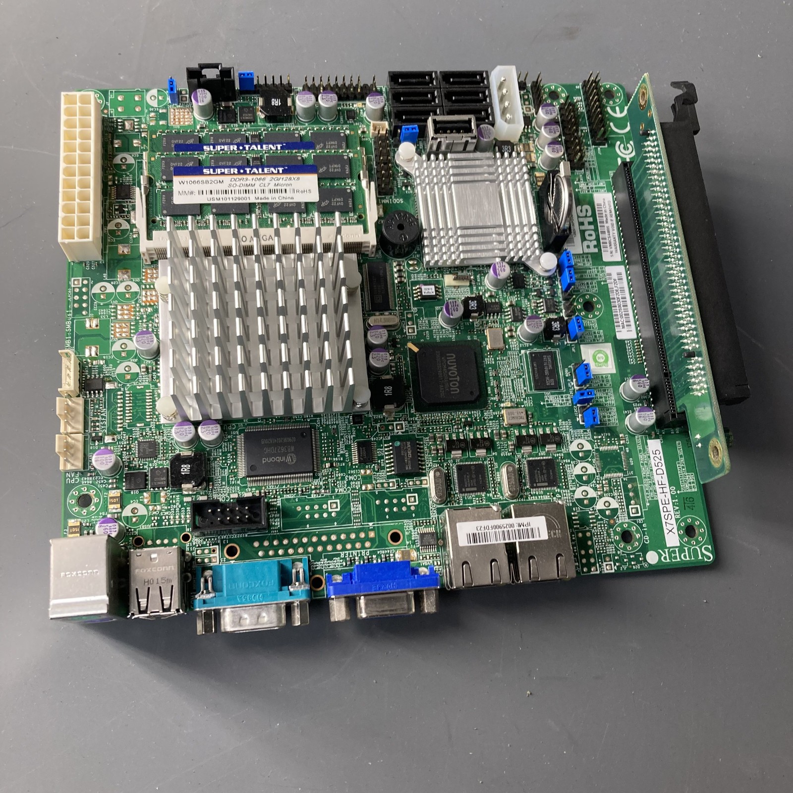 Supermicro X7SPE-H-D525 Mini-ITX Motherboard w/ Atom D525 4GB RAM Riser Card