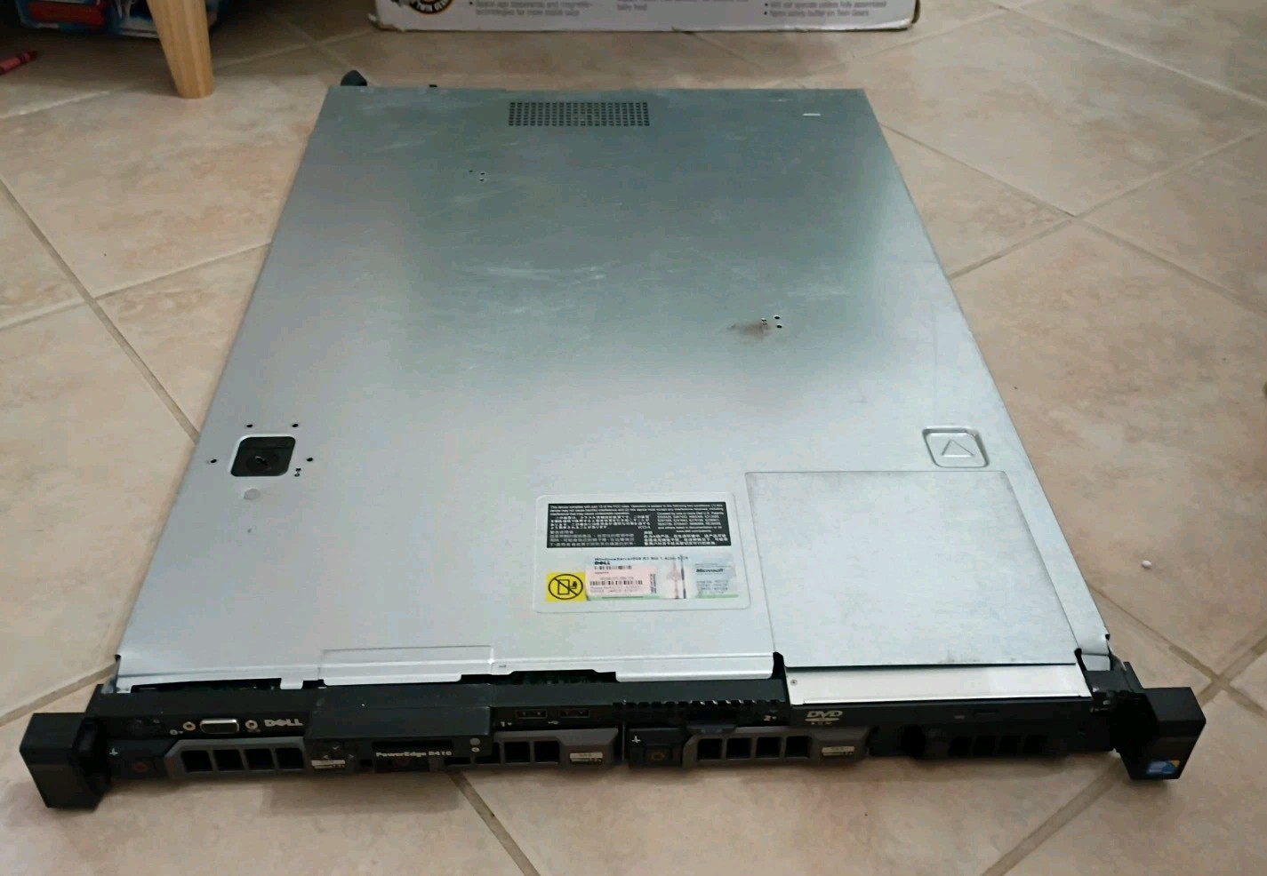 Dell PowerEdge R410 2x Intel Xeon E5520 @ 2.27GHz 32GB NO RAM NO HDD (WORKS)