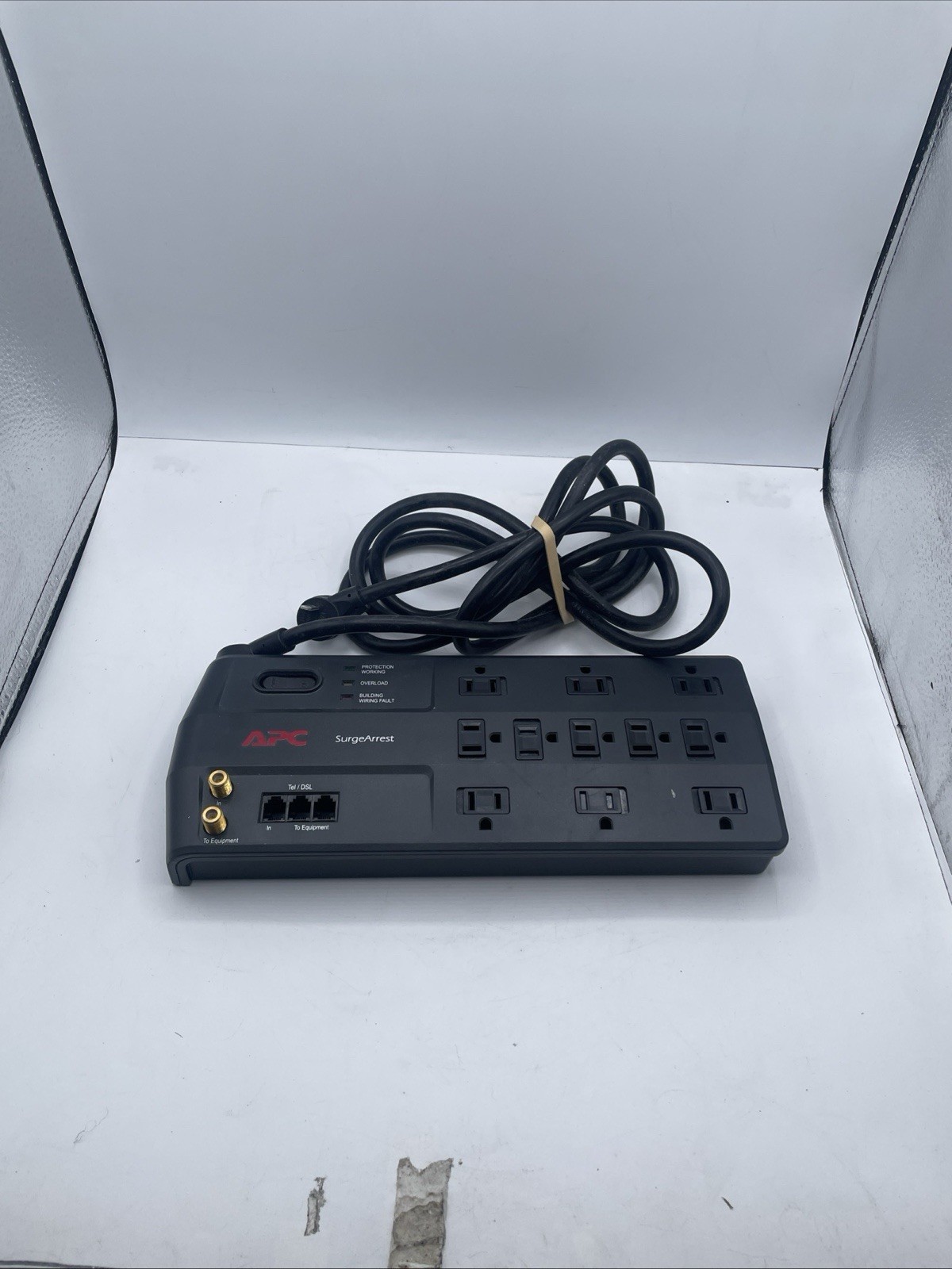 APC SurgeArrest Surge Protector - Black - 11-Outlet Performance Tested