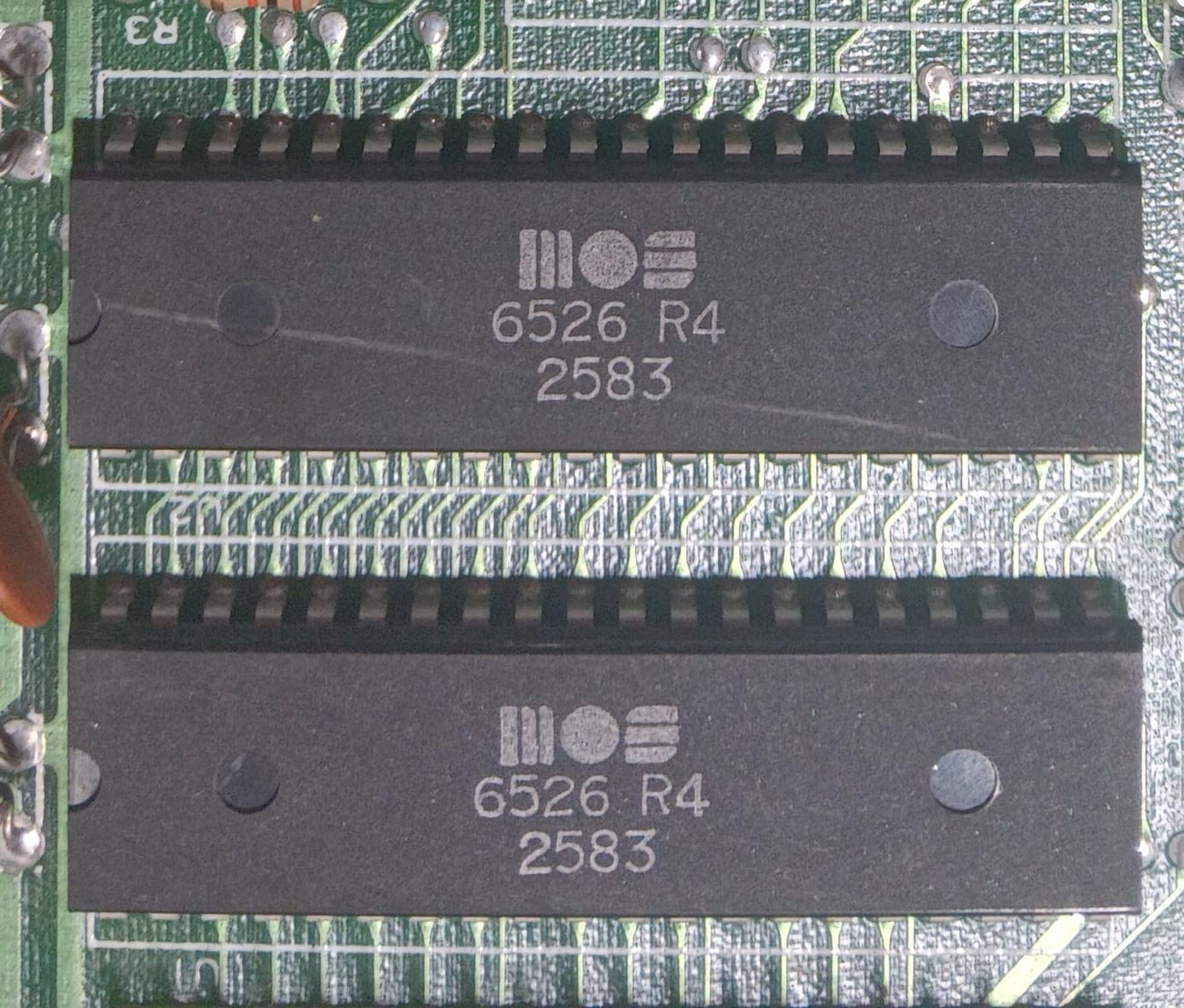 Genuine MOS 6526 R4 CIA Matched Pair Tested Good | Commodore 64 | Fast Shipping