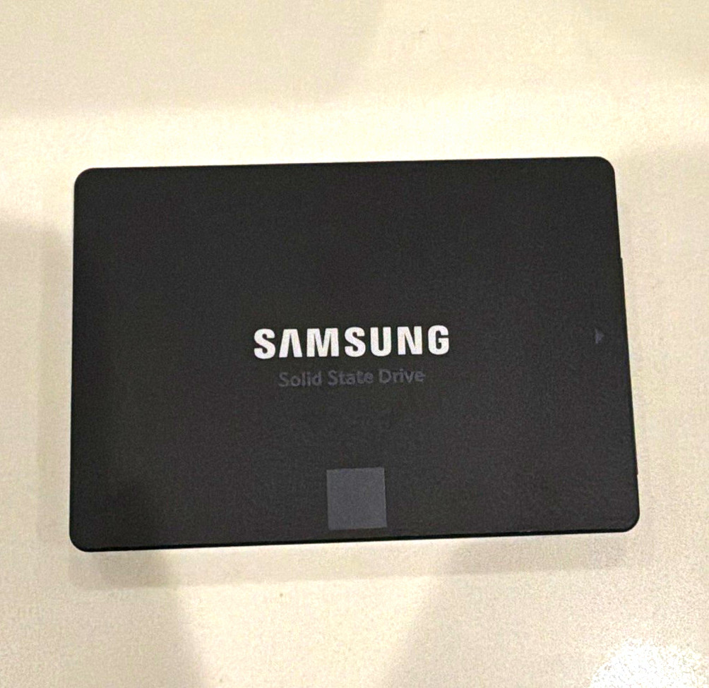 Samsung 870 EVO 500GB 2.5" SATA III Internal SSD Solid State Drive V-NAND